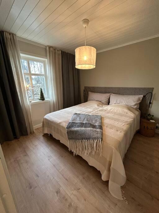 Ny Laegenhet I Vesene Lejlighed Ljung Eksteriør billede